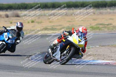 media/May-29-2022-Lets Ride (Sun) [[e8986be515]]/B Group/1020am (Outside Grapevine)/